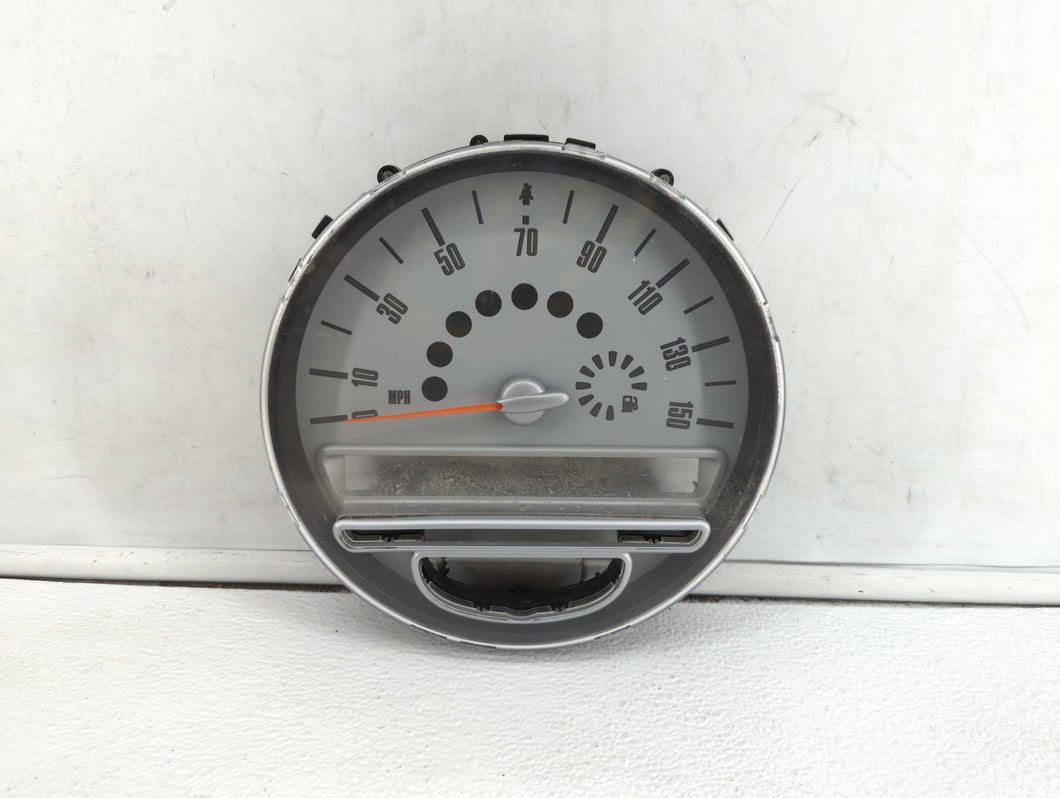 2008-2010 Mini Cooper Instrument Cluster Speedometer Gauges P/N:9 125 929 67379411 Fits 2008 2009 2010 OEM Used Auto Parts