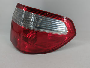 2005-2006 Honda Odyssey Tail Light Assembly Passenger Right OEM Fits 2005 2006 OEM Used Auto Parts