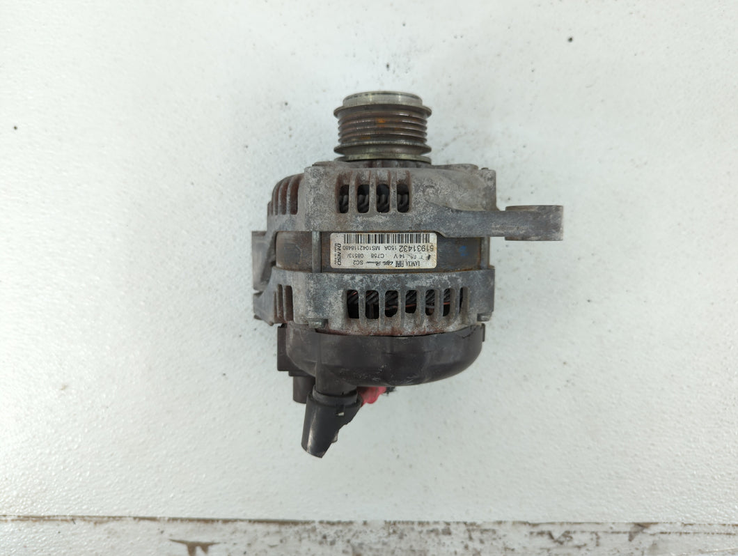 2014-2017 Fiat 500 Alternator Replacement Generator Charging Assembly Engine OEM P/N:51931432 52003622 Fits OEM Used Auto Parts