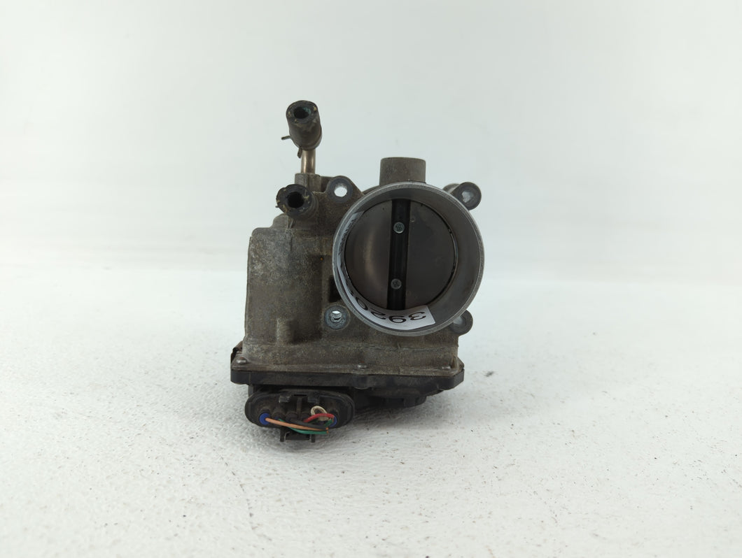 2013-2018 Nissan Altima Throttle Body P/N:3TA60-01 C 3TA60-01 B Fits 2013 2014 2015 2016 2017 2018 2019 OEM Used Auto Parts