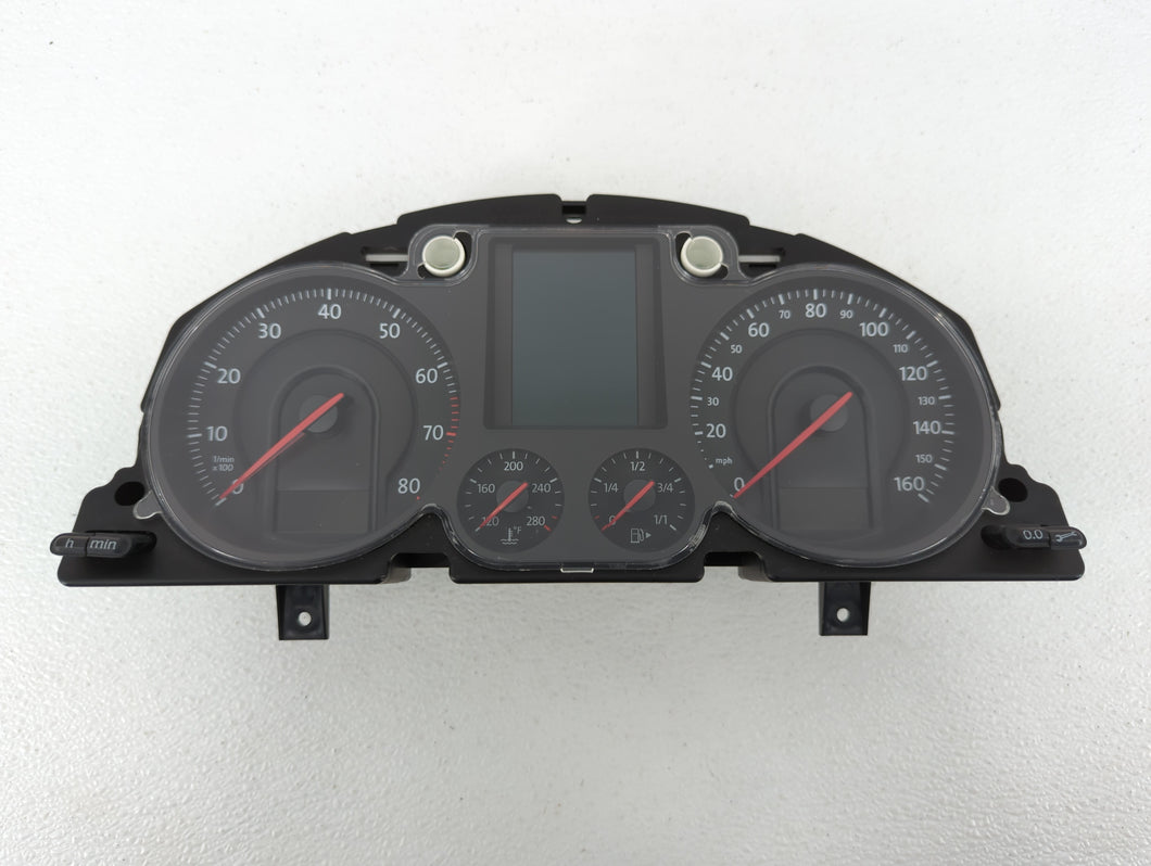 2009 Volkswagen Passat Instrument Cluster Speedometer Gauges P/N:3C0 920 971 N 3C0920 971S Fits OEM Used Auto Parts