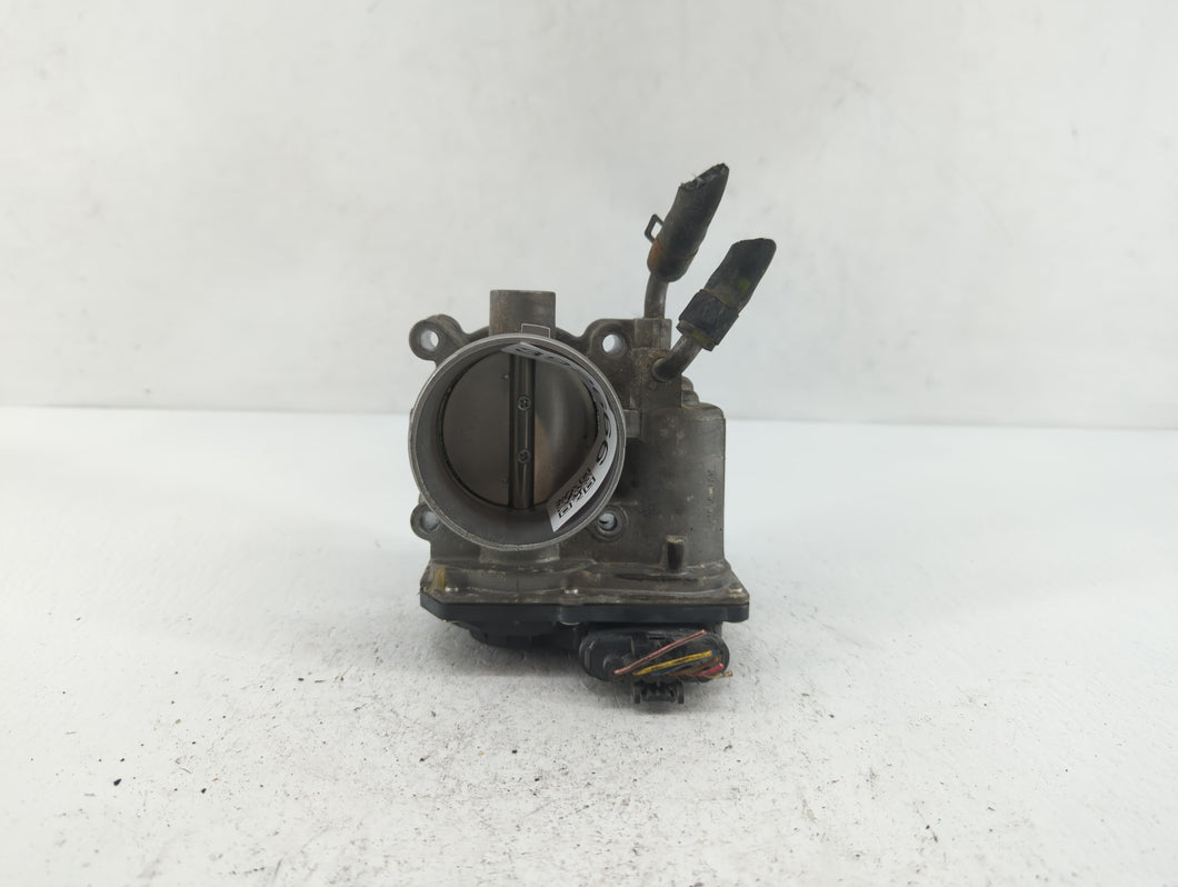 2013-2014 Hyundai Elantra Throttle Body P/N:35100-2E400 35100-2E000 Fits 2012 2013 2014 2015 2016 2018 2019 OEM Used Auto Parts