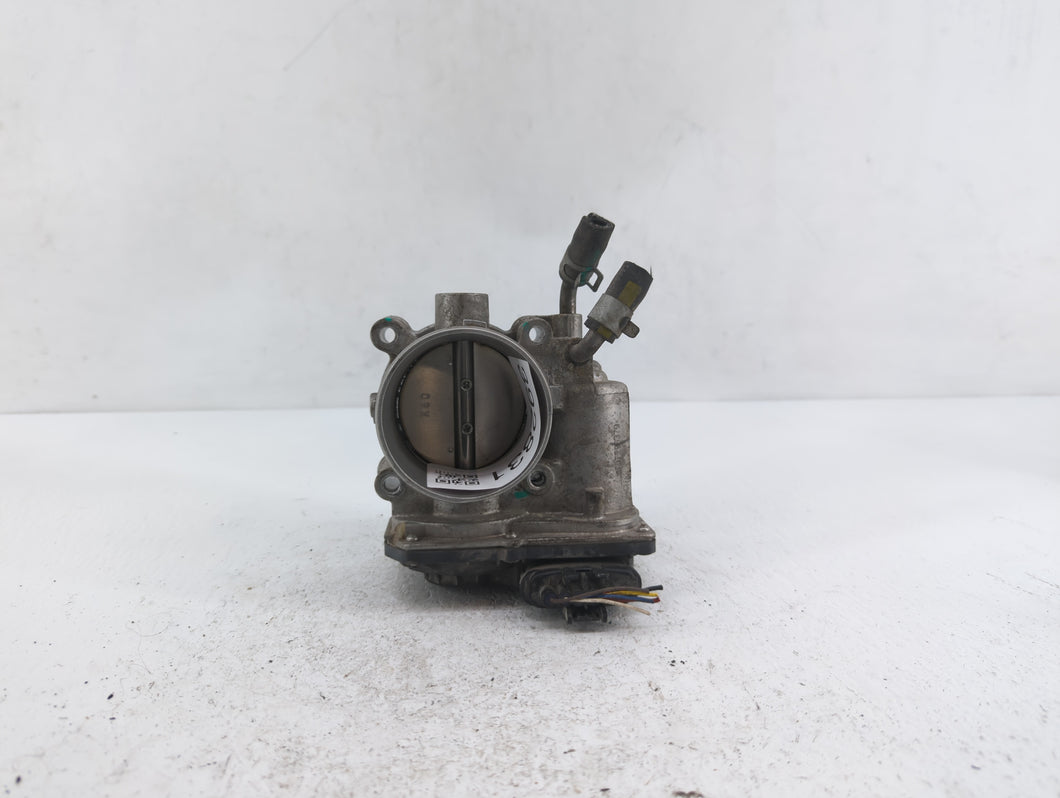 2011-2018 Hyundai Elantra Throttle Body P/N:35100-2E000 1302150124 Fits 2011 2012 2013 2014 2015 2016 2017 2018 2019 OEM Used Auto Parts