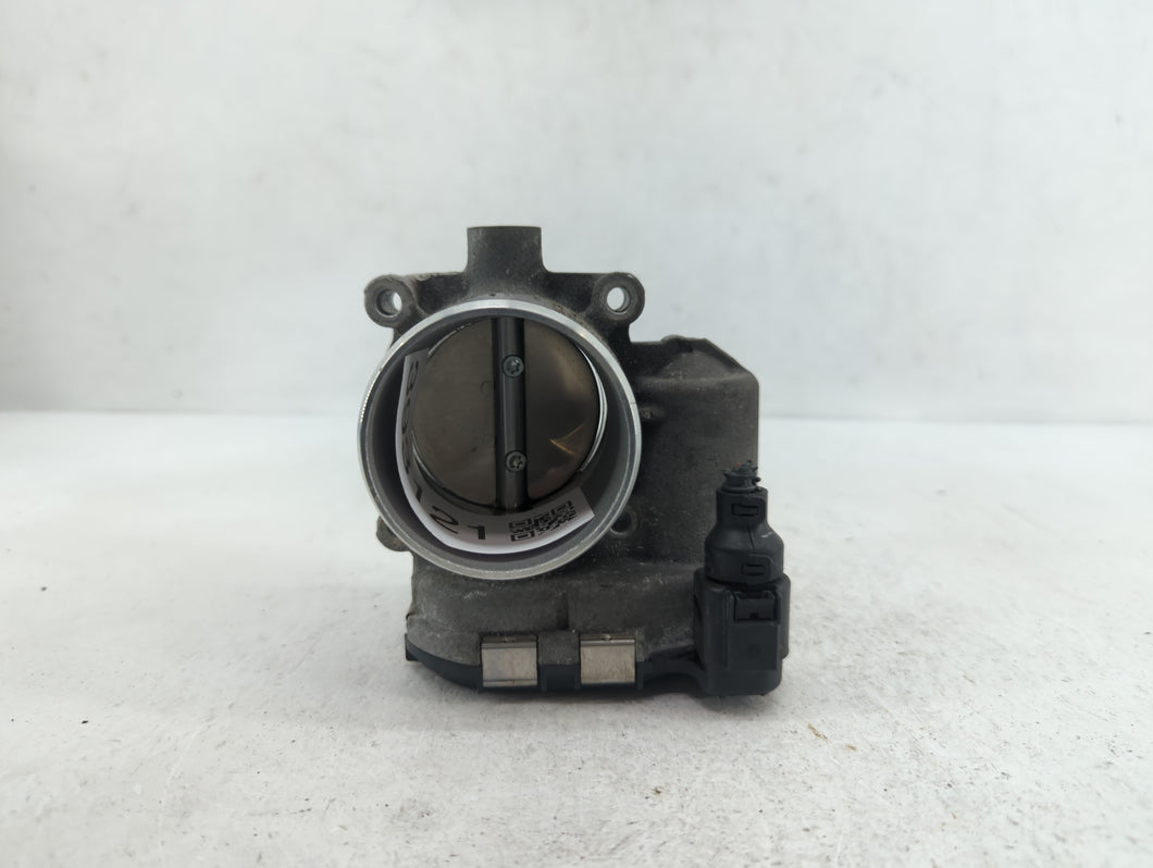 2018-2019 Volkswagen Tiguan Throttle Body P/N:06K 133 062 AG 06K 133 062 AN Fits 2018 2019 OEM Used Auto Parts