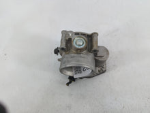 2011-2019 Ford Explorer Throttle Body P/N:AT4E-9F991-EL AT4E-9F991-EH Fits 2011 2012 2013 2014 2015 2016 2017 2018 2019 OEM Used Auto Parts