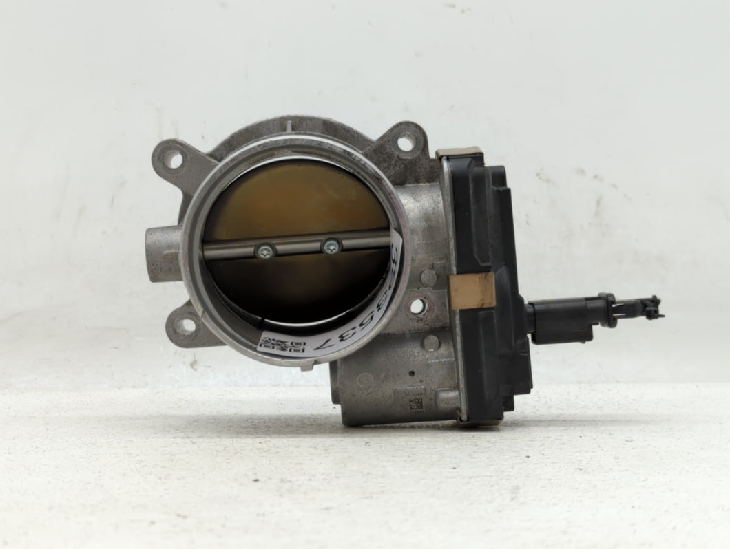 2015-2018 Gmc Yukon Throttle Body P/N:12678224 12617792 Fits 2014 2015 2016 2017 2018 2019 OEM Used Auto Parts