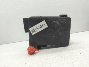 2011 Chevrolet Equinox Fusebox Fuse Box Panel Relay Module P/N:P04692138AF 04692166AB Fits OEM Used Auto Parts