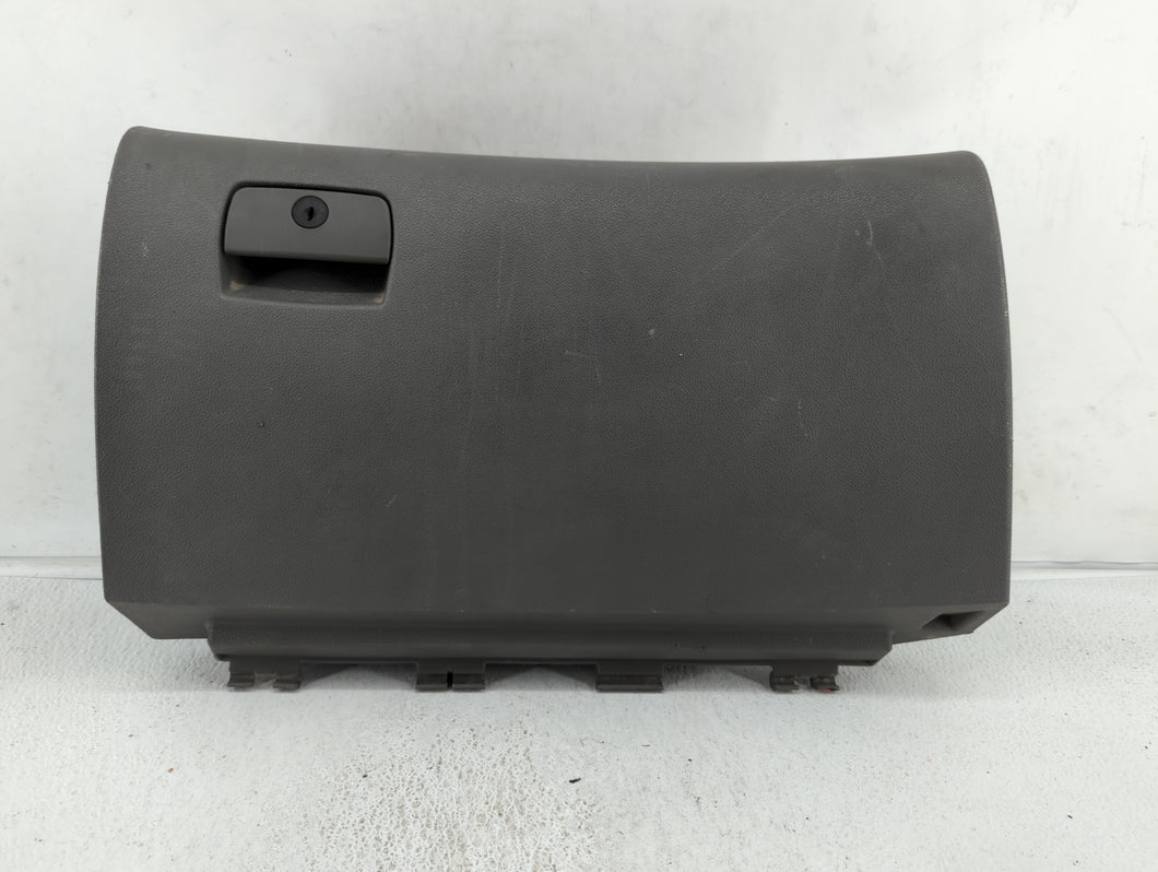 2010 Chevrolet Traverse Passenger Glove Box Door Storage Compartment