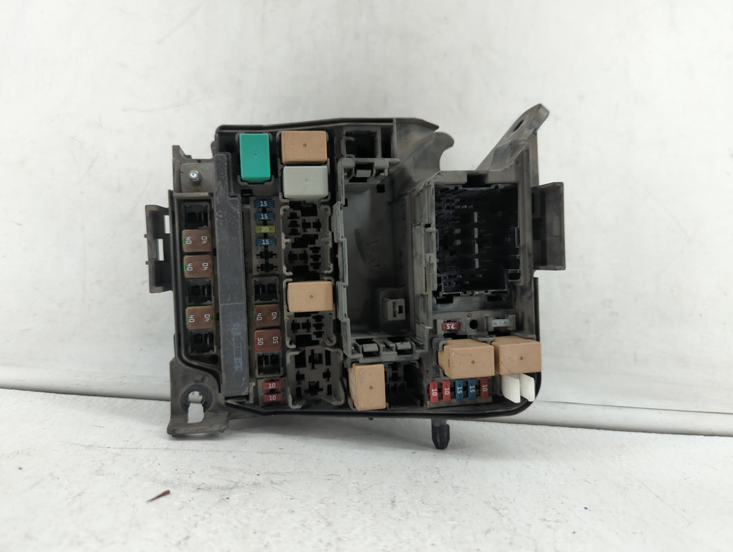 2014-2016 Kia Forte Fusebox Fuse Box Panel Relay Module P/N:91208 A7891 91208 A7012 Fits 2014 2015 2016 OEM Used Auto Parts