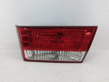 2006-2008 Hyundai Sonata Tail Light Assembly Passenger Right OEM P/N:92404-0A0 Fits 2006 2007 2008 OEM Used Auto Parts