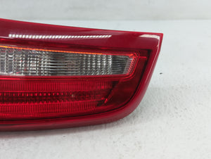 1998-2005 Lexus Gs300 Tail Light Assembly Passenger Right OEM P/N:30796272 Fits 1998 1999 2000 2001 2002 2003 2004 2005 OEM Used Auto Parts