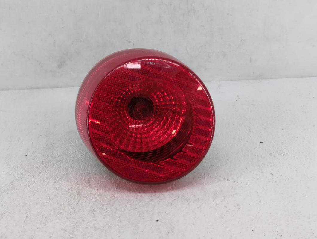 2005-2010 Chevrolet Cobalt Tail Light Assembly Driver Left OEM P/N:15797855 16532531 Fits 2005 2006 2007 2008 2009 2010 OEM Used Auto Parts