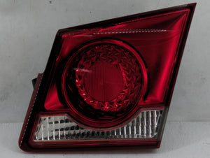 2011-2016 Chevrolet Cruze Tail Light Assembly Passenger Right OEM Fits 2011 2012 2013 2014 2015 2016 OEM Used Auto Parts