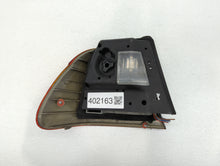 2002-2005 Bmw 325i Tail Light Assembly Passenger Right OEM P/N:6 907 934 6 946 534 Fits 2002 2003 2004 2005 OEM Used Auto Parts