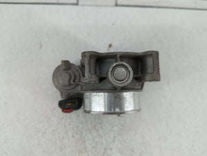 2013-2015 Chevrolet Malibu Throttle Body P/N:12670839AA 12627217DA Fits 2013 2014 2015 2017 2018 OEM Used Auto Parts