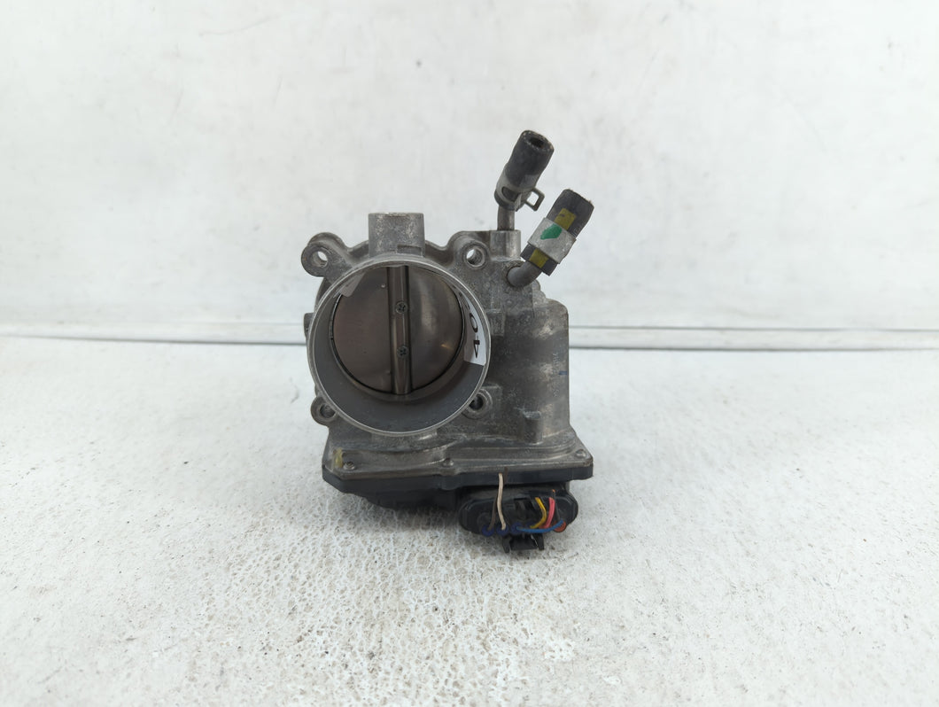 2011-2018 Hyundai Elantra Throttle Body P/N:35100-2E000 1302150124 Fits 2011 2012 2013 2014 2015 2016 2017 2018 2019 OEM Used Auto Parts