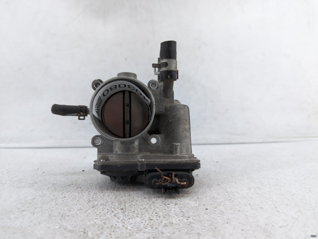 2012-2019 Hyundai Accent Throttle Body P/N:35100-2B300 Fits 2012 2013 2014 2015 2016 2017 2018 2019 OEM Used Auto Parts