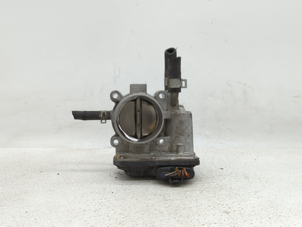 2012-2019 Kia Soul Throttle Body P/N:35100-2B300 Fits 2012 2013 2014 2015 2016 2017 2018 2019 OEM Used Auto Parts