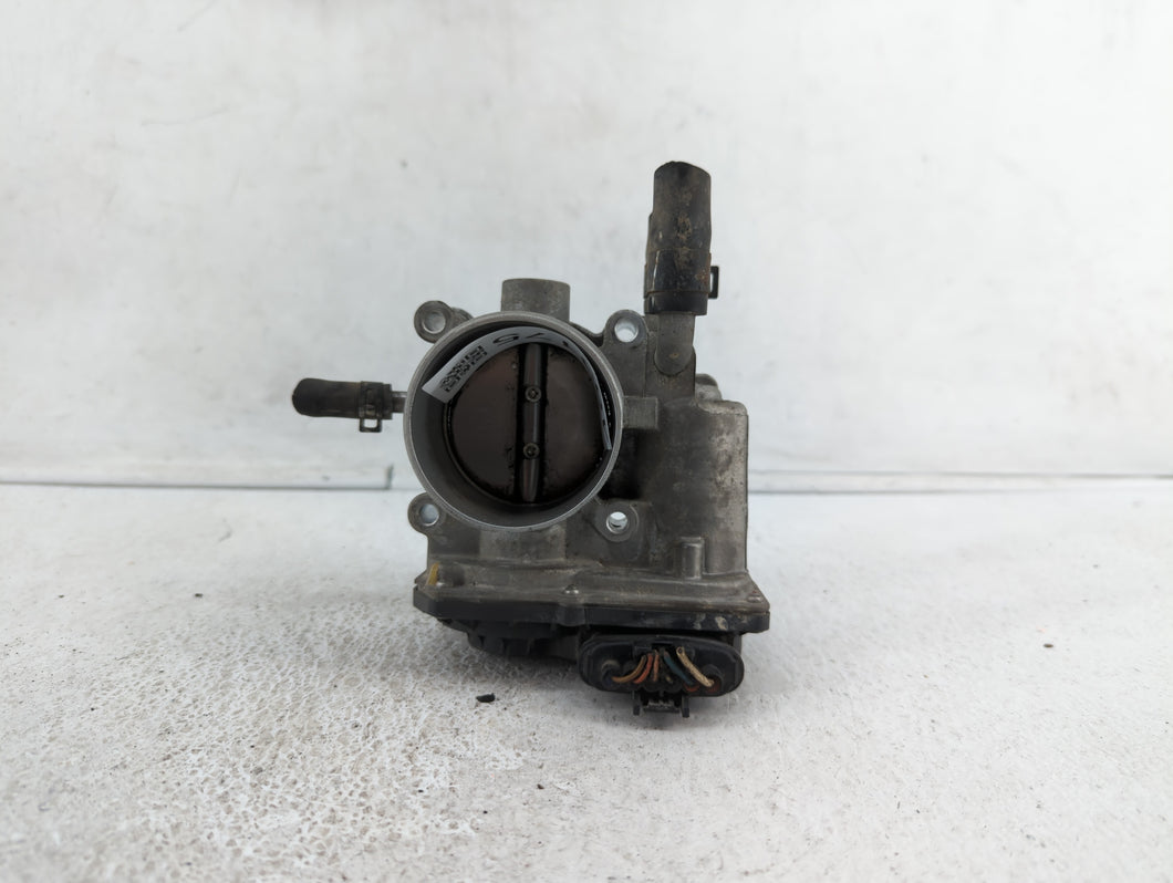 2012-2019 Hyundai Accent Throttle Body P/N:35100-2B300 Fits 2012 2013 2014 2015 2016 2017 2018 2019 OEM Used Auto Parts