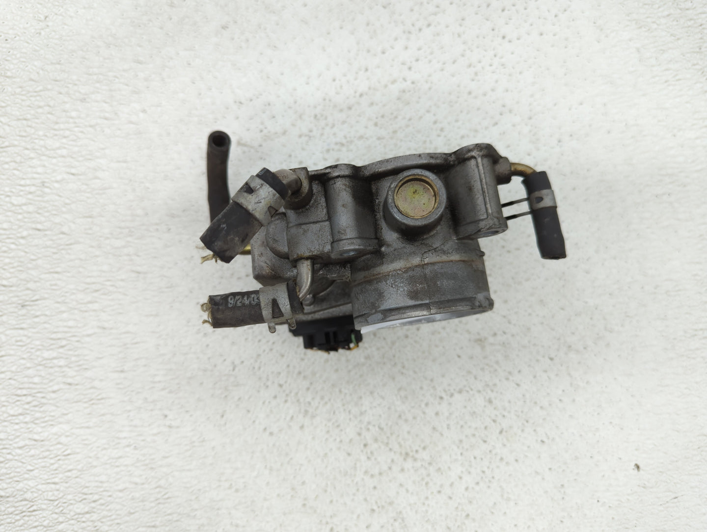2004-2006 Toyota Solara Throttle Body P/N:22030-0H021 22030-28060 Fits 2004 2005 2006 2007 OEM Used Auto Parts - Oemusedautoparts1.com