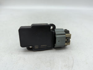 2009-2014 Chevrolet Suburban 1500 Mass Air Flow Meter Maf