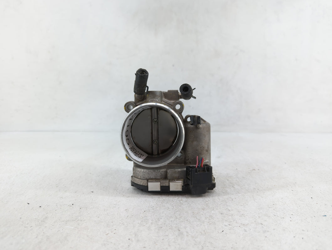 2015-2019 Hyundai Sonata Throttle Body P/N:35100-2G600 Fits 2015 2016 2017 2018 2019 OEM Used Auto Parts