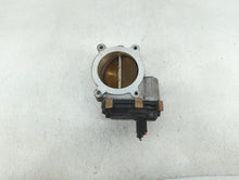 2014-2019 Chevrolet Silverado 1500 Throttle Body P/N:12617792 12678224 Fits 2014 2015 2016 2017 2018 2019 OEM Used Auto Parts