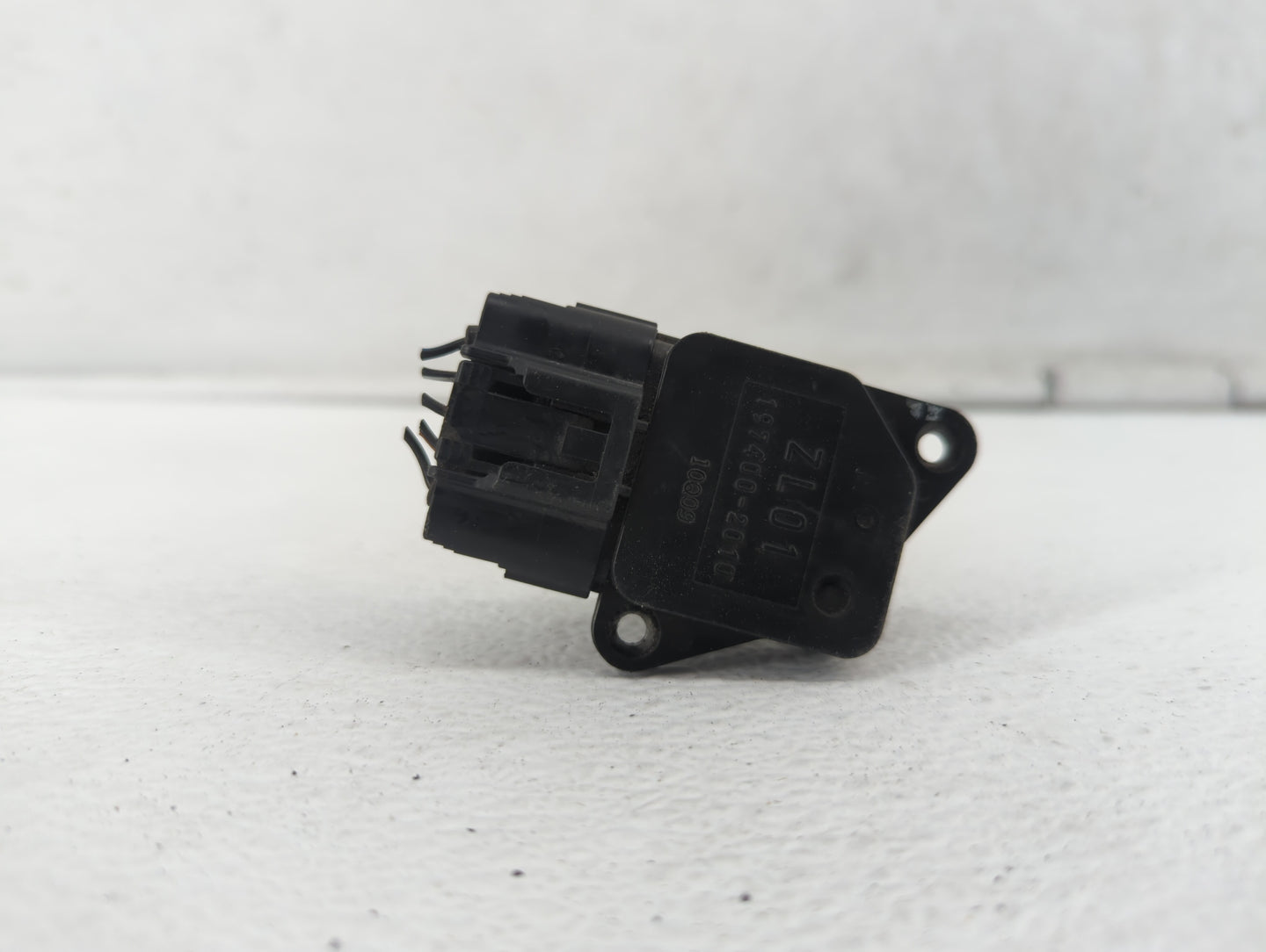 2004-2013 Mazda 3 Mass Air Flow Meter Maf - Oemusedautoparts1.com