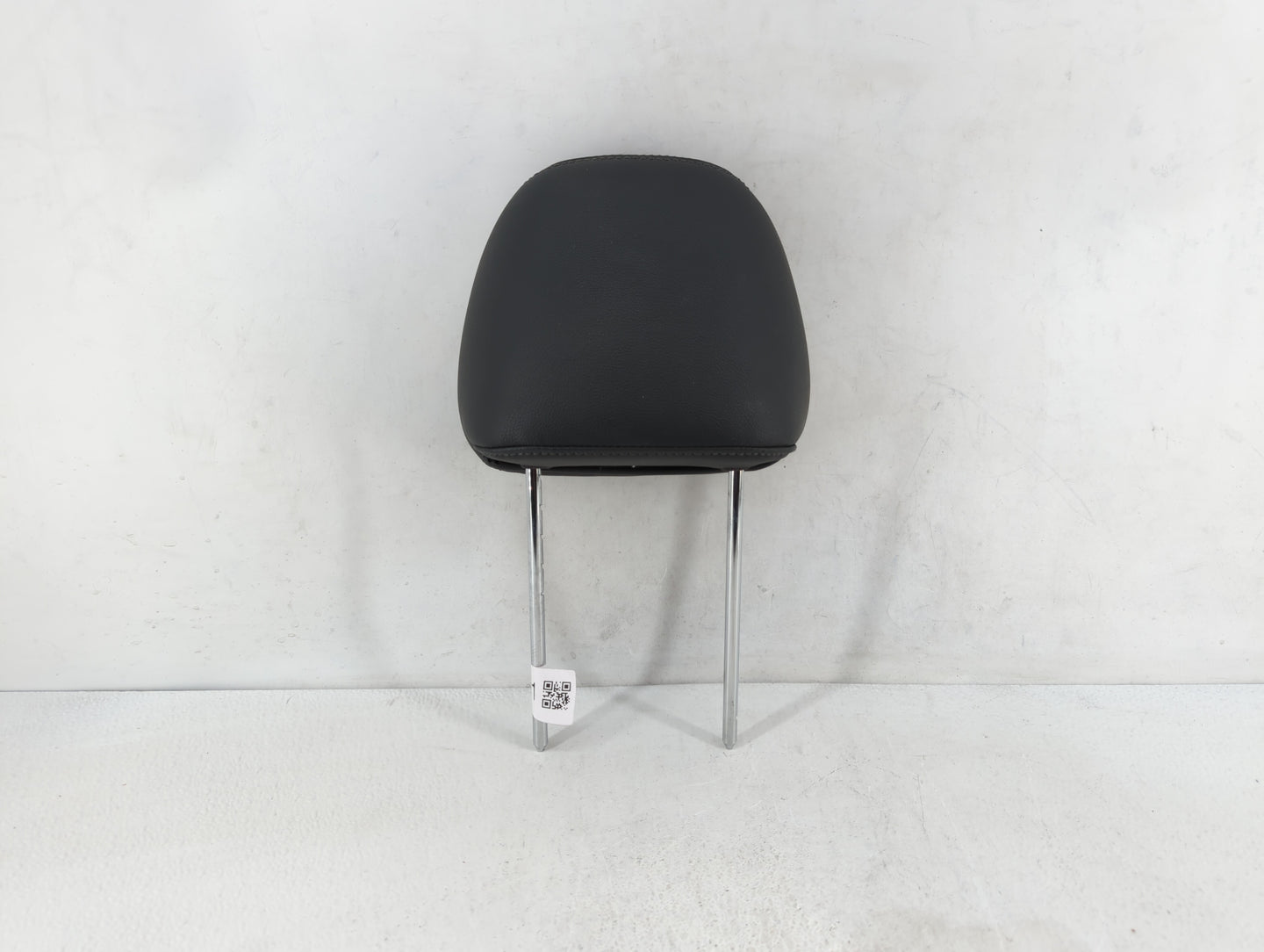 2013-2016 Hyundai Elantra Headrest Head Rest Front Driver Passenger Seat Fits 2013 2014 2015 2016 OEM Used Auto Parts - Oemusedautoparts1.com