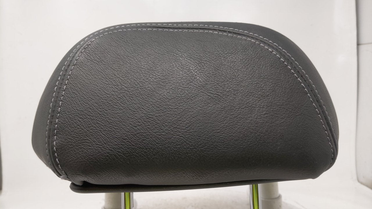 2001 Hyundai Xg350 Headrest Head Rest Rear Seat Fits OEM Used Auto Parts - Oemusedautoparts1.com
