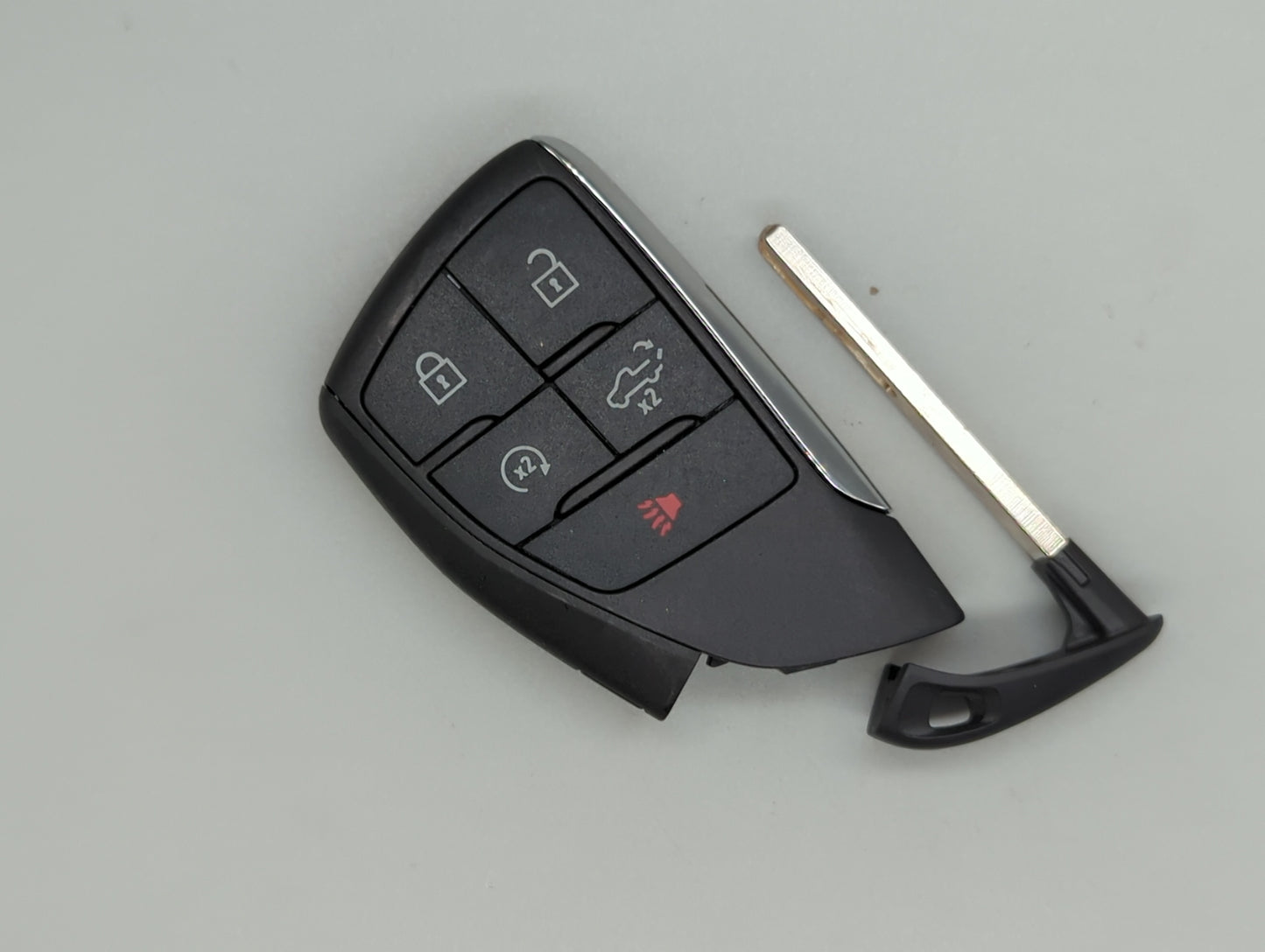 Chevrolet Silverado Keyless Entry Remote Fob YG0G21TB2 13548437 5 buttons - Oemusedautoparts1.com