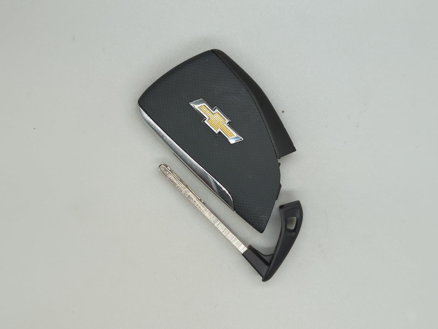 Chevrolet Silverado Keyless Entry Remote Fob YG0G21TB2 13548437 5 buttons - Oemusedautoparts1.com