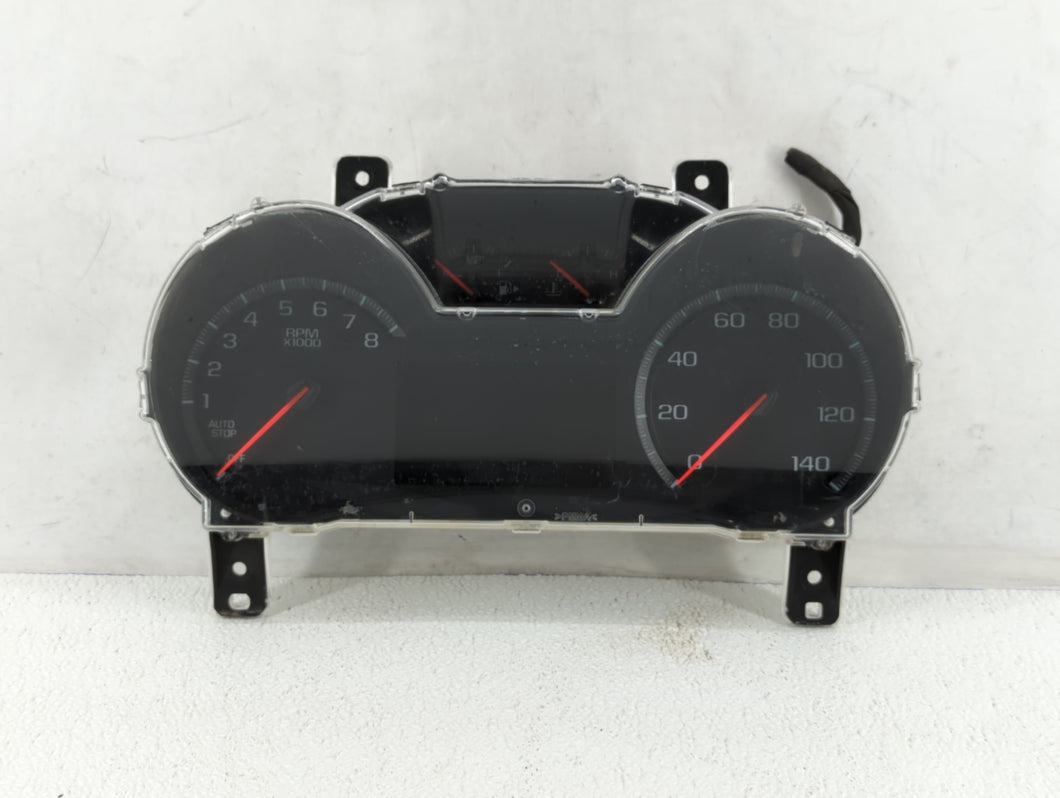 2017-2019 Chevrolet Impala Instrument Cluster Speedometer Gauges P/N:84332429 Fits 2017 2018 2019 OEM Used Auto Parts