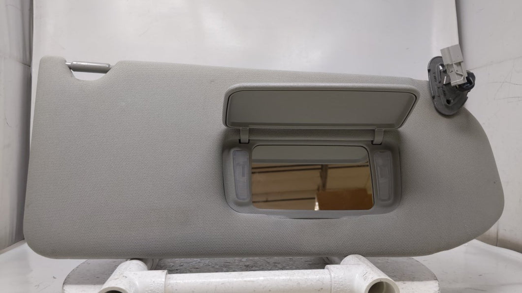 1999 Honda Odyssey Sun Visor Shade Replacement Passenger Right Mirror Fits OEM Used Auto Parts - Oemusedautoparts1.com