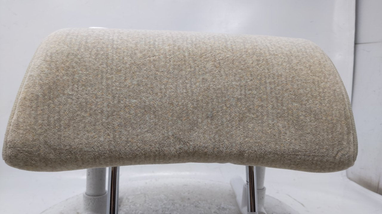 1999 Daewoo Nubira Headrest Head Rest Rear Seat Fits OEM Used Auto Parts - Oemusedautoparts1.com