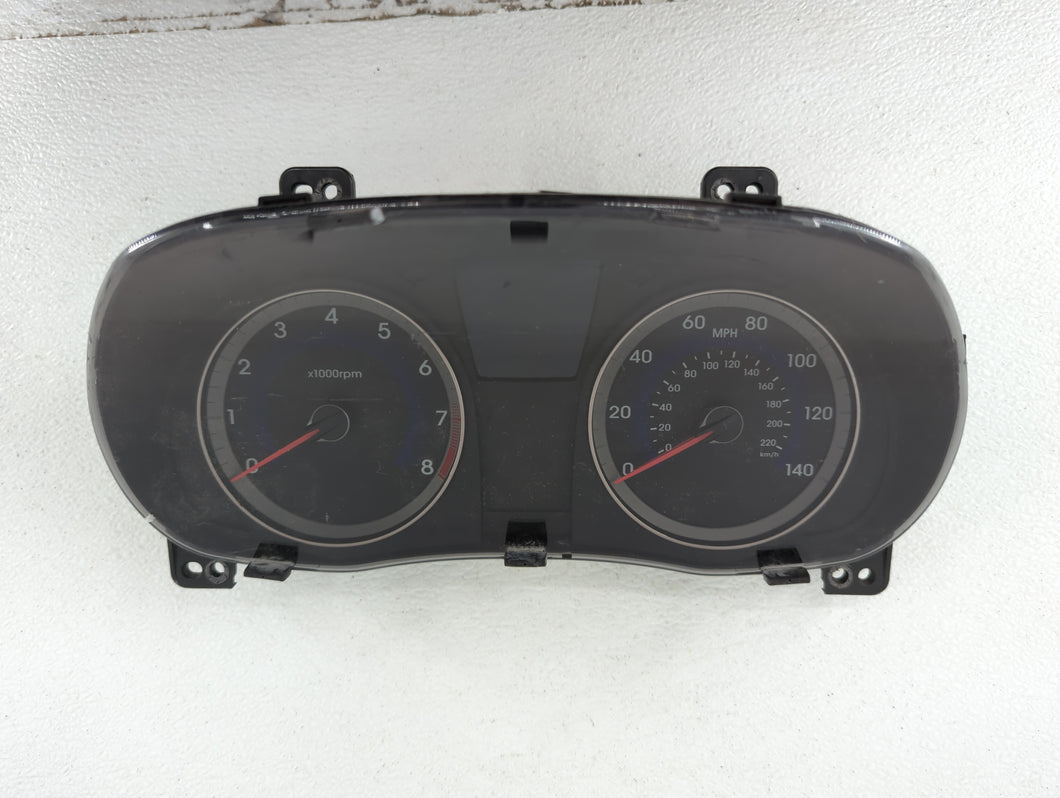 2012-2013 Hyundai Accent Instrument Cluster Speedometer Gauges P/N:94001-1R000 94001-1R020 Fits 2012 2013 OEM Used Auto Parts