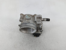 2019-2020 Kia Sorento Throttle Body P/N:35100-3L100 35100-3B100 Fits 2017 2018 2019 2020 2021 2022 OEM Used Auto Parts