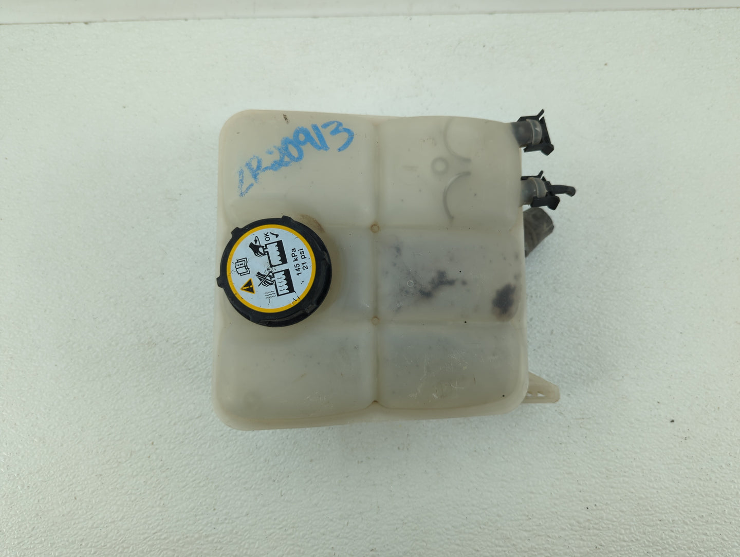 2012-2018 Ford Focus Radiator Coolant Overflow Expansion Tank Bottle - Oemusedautoparts1.com