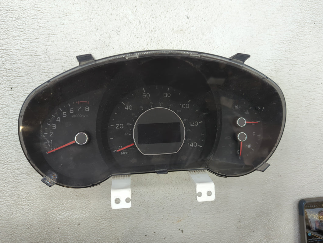 2017-2019 Kia Soul Instrument Cluster Speedometer Gauges P/N:94006-92720 94006-B2720 Fits 2017 2018 2019 OEM Used Auto Parts