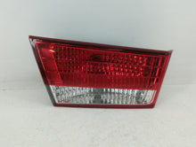 2006-2008 Hyundai Sonata Tail Light Assembly Driver Left OEM P/N:92403-0A0 Fits 2006 2007 2008 OEM Used Auto Parts