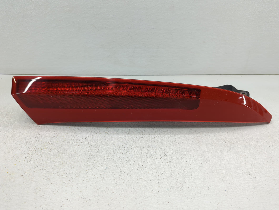 2003-2006 Volvo Xc90 Tail Light Assembly Passenger Right OEM Fits 2003 2004 2005 2006 OEM Used Auto Parts