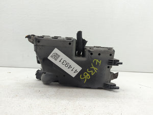 2011-2012 Mazda 3 Chassis Control Module Ccm Bcm Body Control