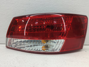 2006-2008 Hyundai Sonata Tail Light Assembly Passenger Right OEM P/N:92404-0A0 Fits 2006 2007 2008 OEM Used Auto Parts