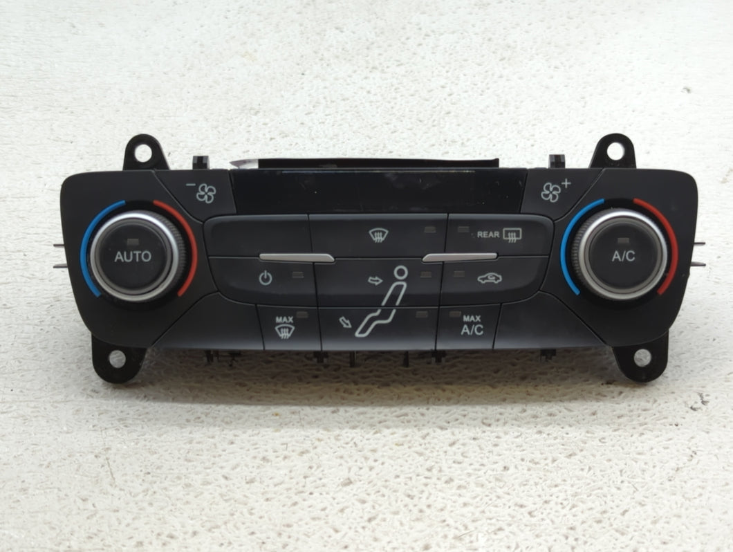 2015-2018 Ford Focus Climate Control Module Temperature AC/Heater Replacement P/N:F1ET-18549 F1ET-18C612-AG Fits OEM Used Auto Parts