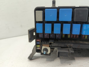 2010-2011 Kia Soul Fusebox Fuse Box Panel Relay Module P/N:912152K810 912372K925 Fits 2010 2011 OEM Used Auto Parts