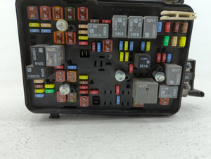 2016-2017 Chevrolet Equinox Fusebox Fuse Box Panel Relay Module P/N:23404556 04692235AD Fits 2016 2017 OEM Used Auto Parts