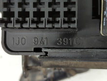 2006-2014 Volkswagen Gti Fusebox Fuse Box Panel Relay Module P/N:453655150 5C0.937.819L Fits OEM Used Auto Parts