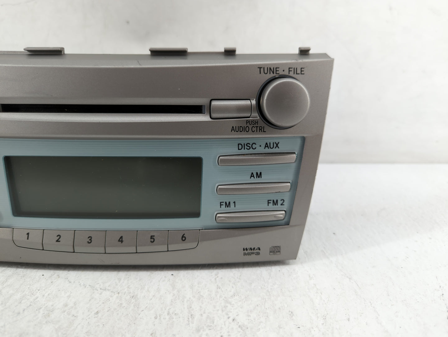 2007-2009 Toyota Camry Radio AM FM Cd Player Receiver Replacement P/N:86120-06180 Fits 2007 2008 2009 OEM Used Auto Parts - Oemusedautoparts1.com