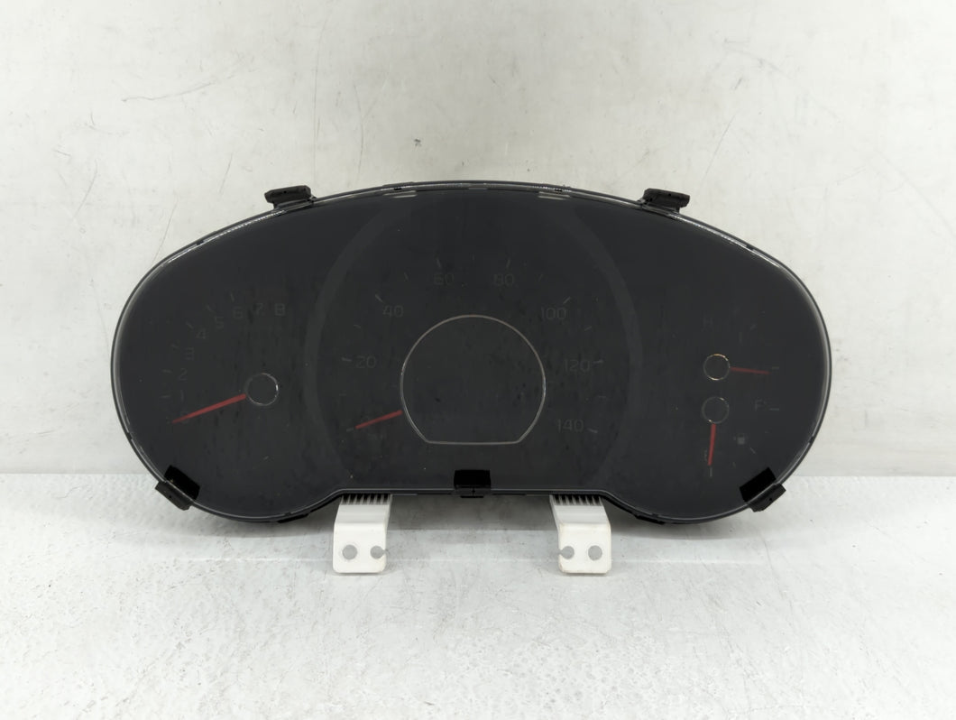 2017-2019 Kia Soul Instrument Cluster Speedometer Gauges P/N:94006-92720 94006-B2720 Fits 2017 2018 2019 OEM Used Auto Parts