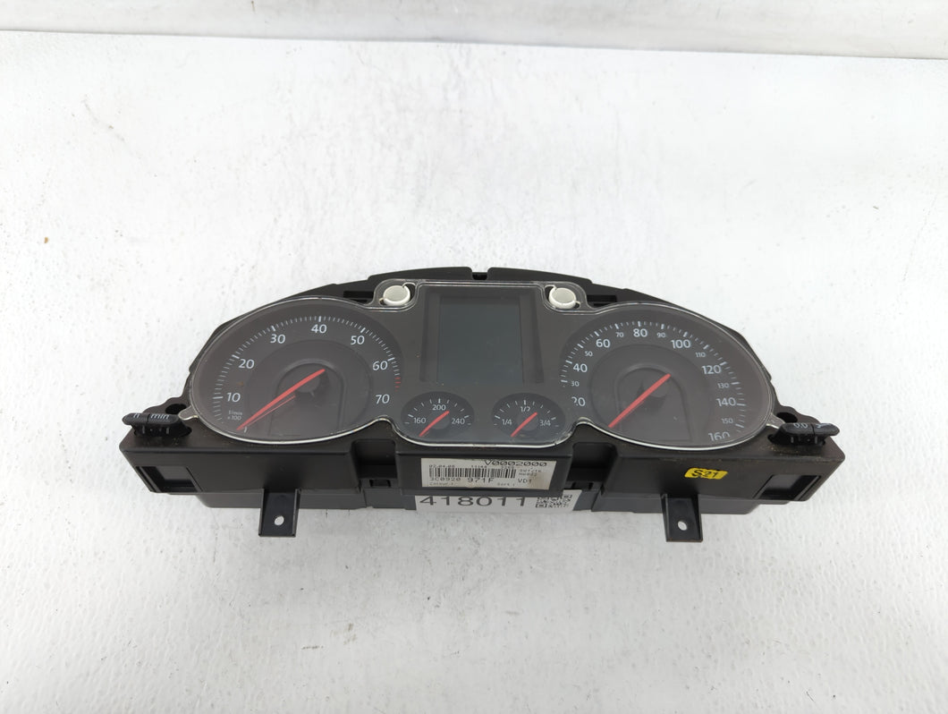 2008 Volkswagen Passat Instrument Cluster Speedometer Gauges P/N:3C0920971F A2C53194181 Fits OEM Used Auto Parts